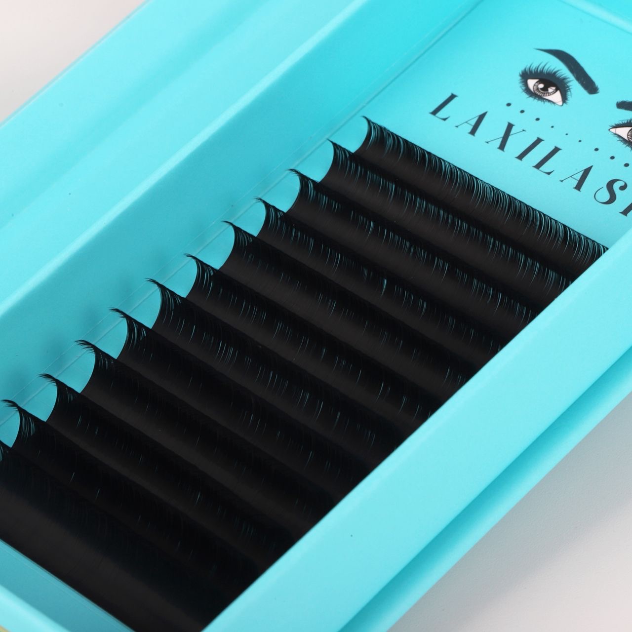Premium Eyelashes 2 - Image 4